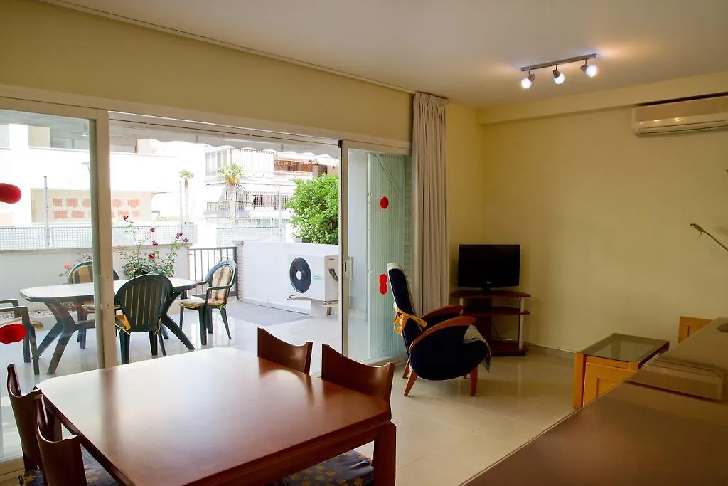 Albert Family Apartments Salou